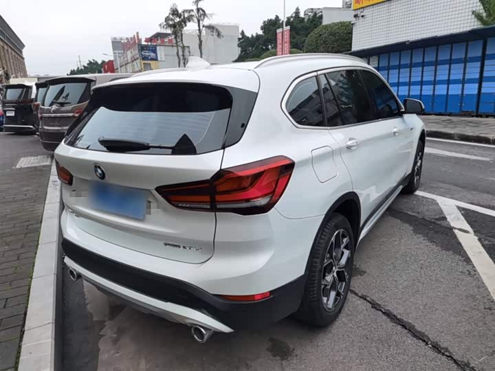 Фото 7 - BMW X1