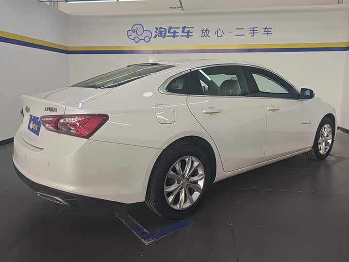 Фото 3 - Chevrolet Malibu XL