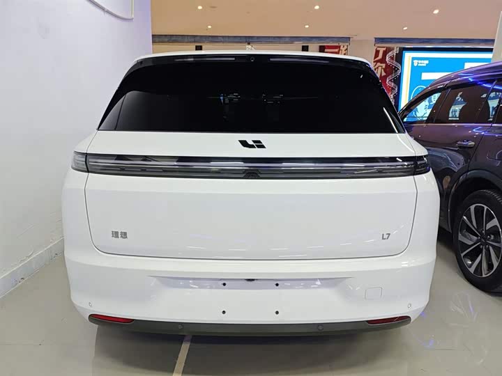 Фото 6 - LiXiang L7