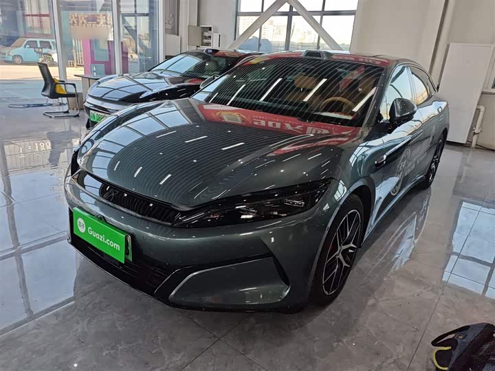 Фото 2 - BYD Han L