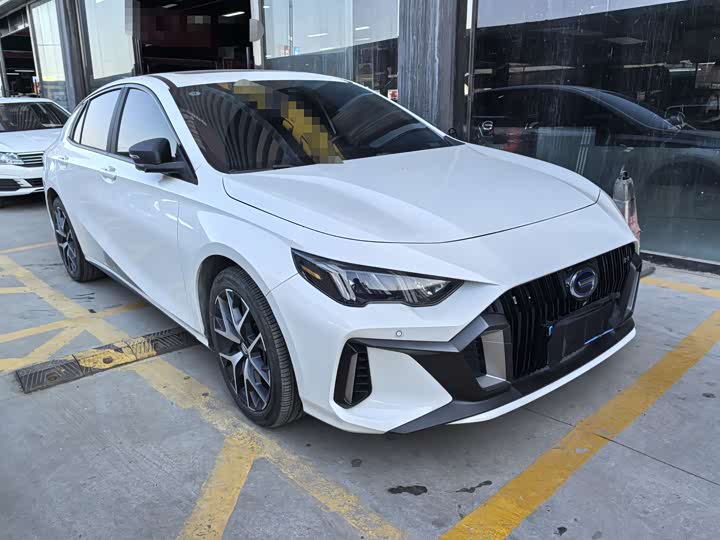 Фото 3 - GAC Trumpchi Empow R