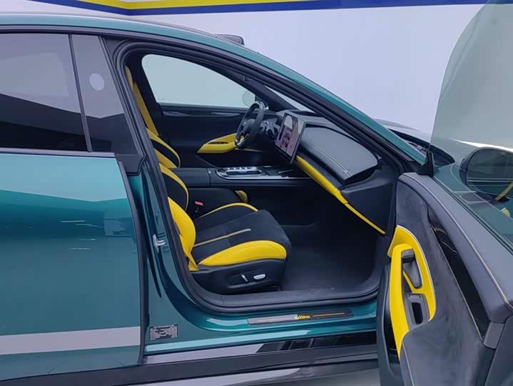 Фото 8 - Xiaomi SU7 Ultra