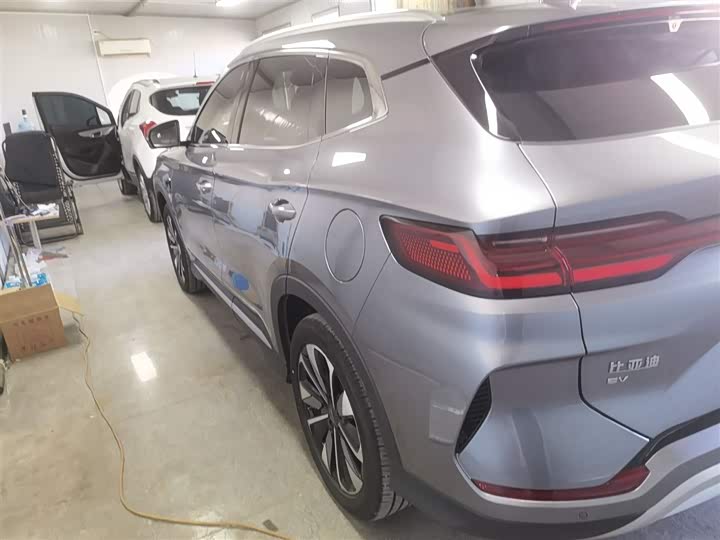 Фото 5 - BYD Song Plus Hybrid/EV