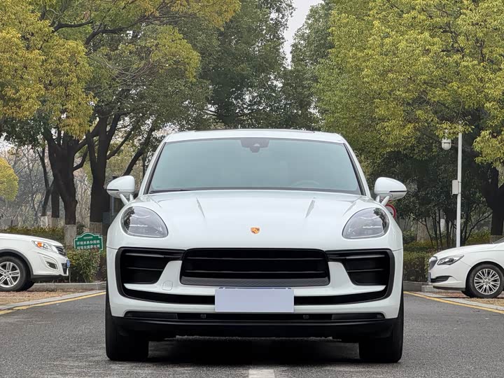 Фото 2 - Porsche Macan