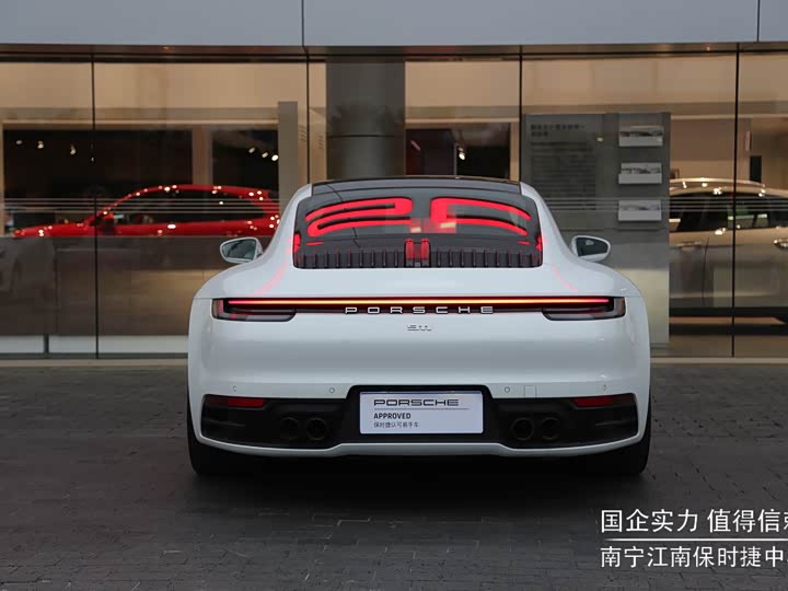 Фото 5 - Porsche 911