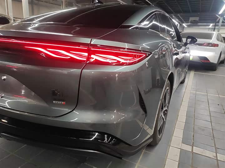 Фото 8 - BYD Han L