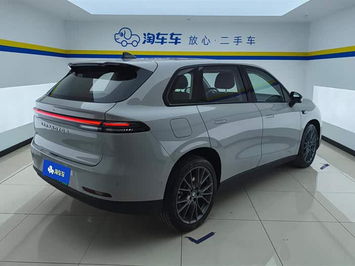 Фото 3 - Leapmotor C10