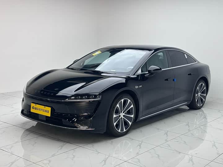 Фото 1 - Luxeed S7