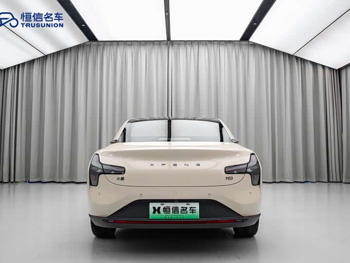 Фото 9 - XPeng Mona M03