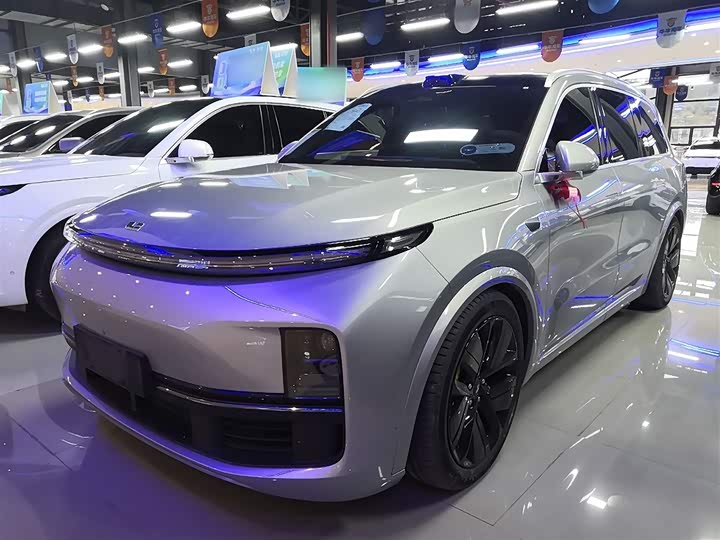 Фото 2 - LiXiang L9