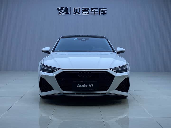 Фото 2 - Audi A7