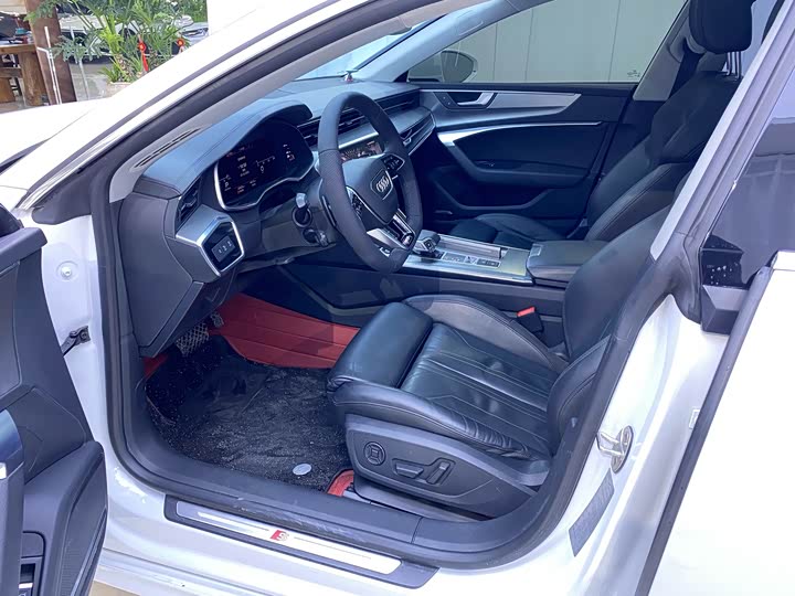 Фото 3 - Audi A7