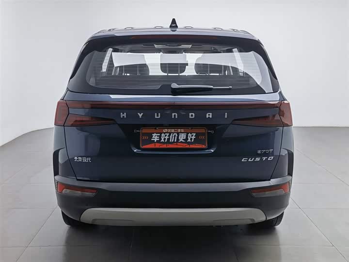 Фото 4 - Hyundai Custo