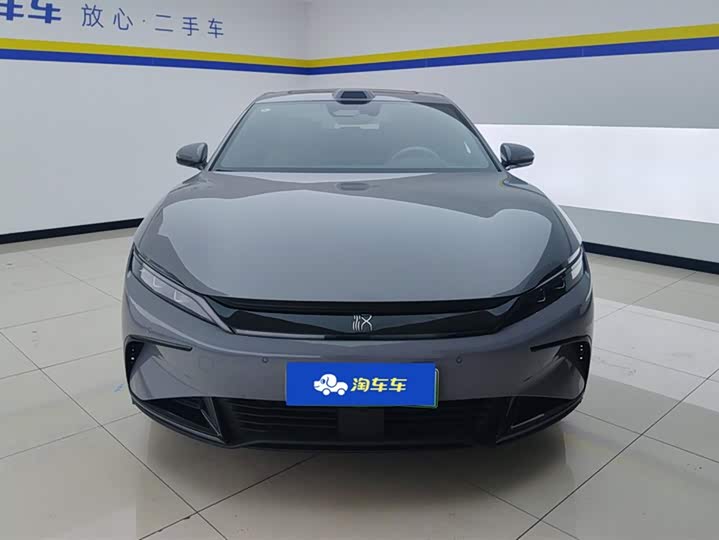 Фото 2 - BYD Han