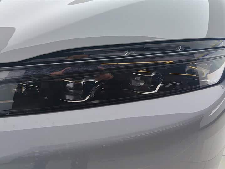 Фото 5 - BYD Han