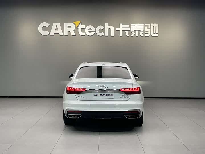 Фото 9 - Audi A4L