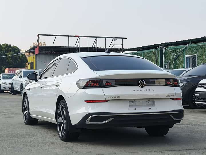 Фото 7 - Volkswagen Lamando L