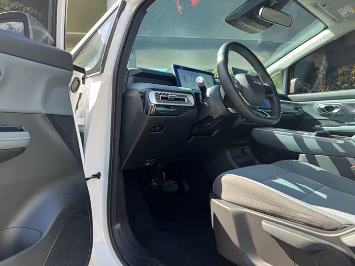 Фото 8 - GAC Aion Y