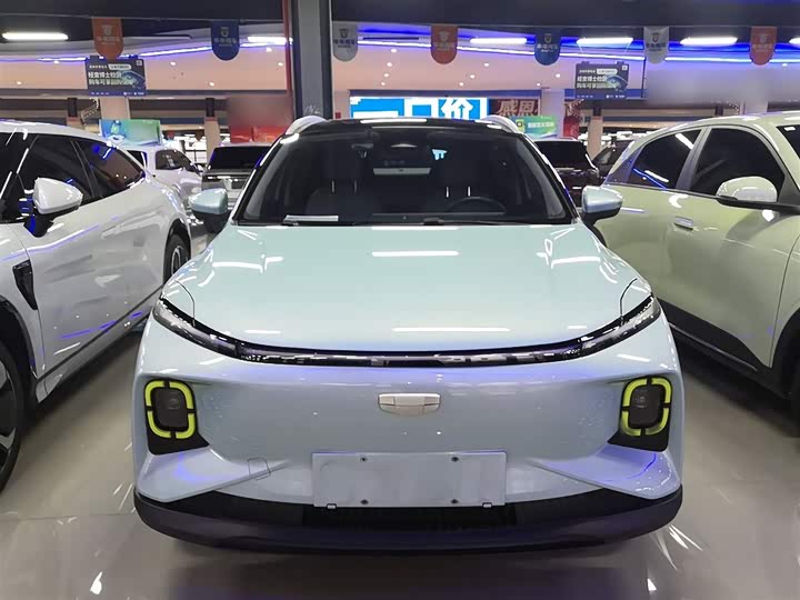 Фото 3 - Geely Geometry E Firefly