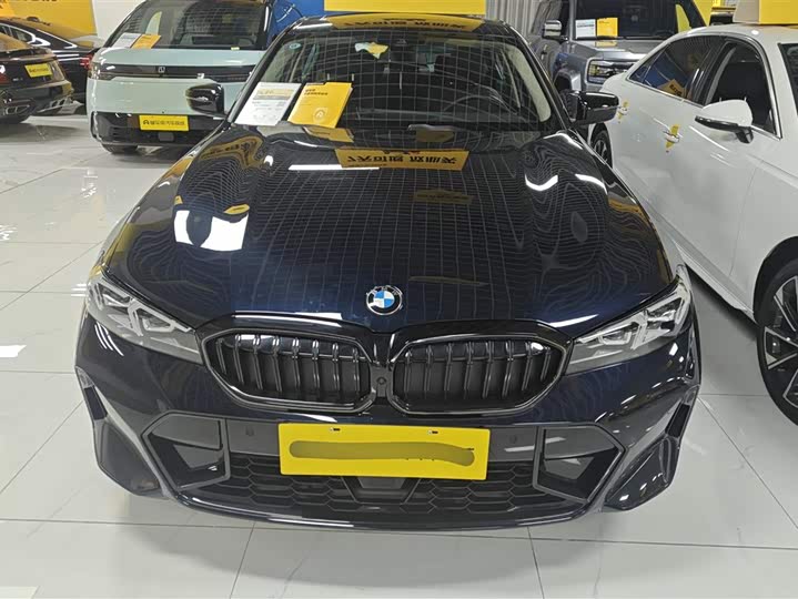 Фото 2 - BMW 3 Series