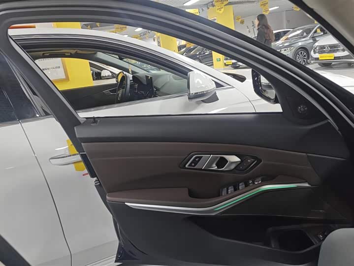 Фото 7 - BMW 3 Series