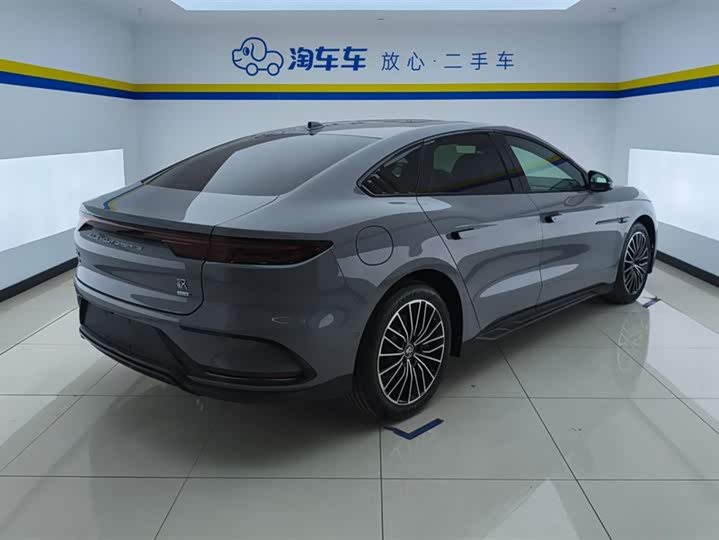 Фото 3 - BYD Han