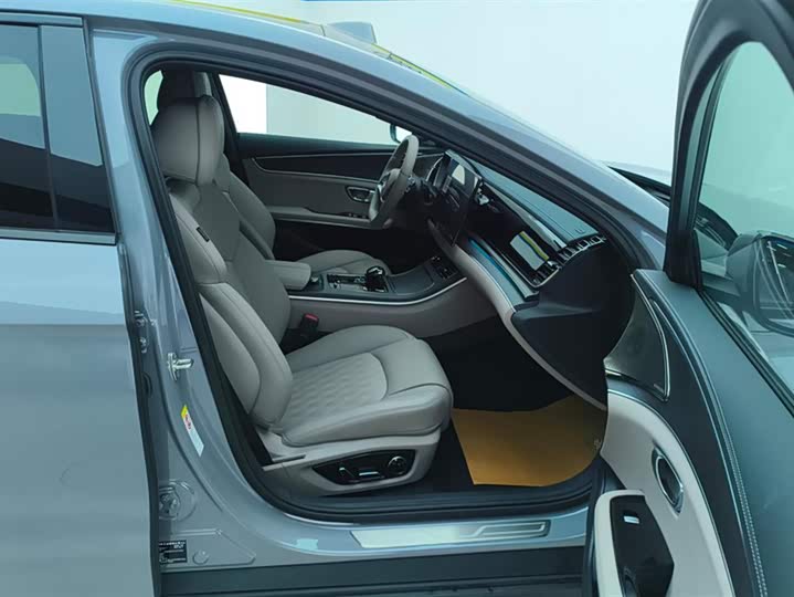 Фото 8 - BYD Han