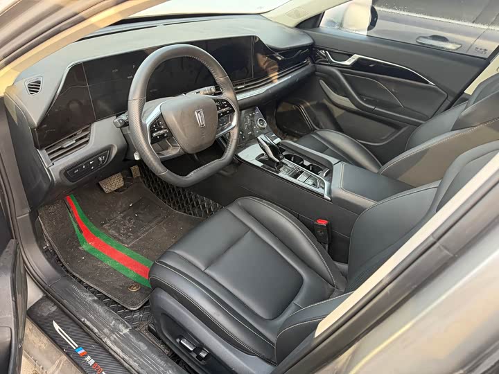 Фото 4 - Bestune B70