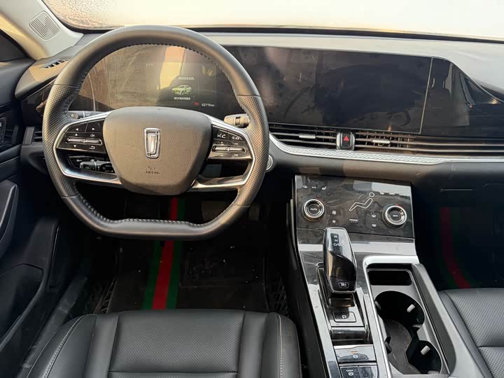 Фото 5 - Bestune B70