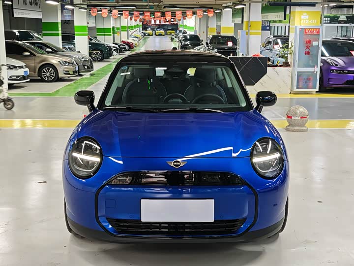 Фото 2 - Mini Cooper