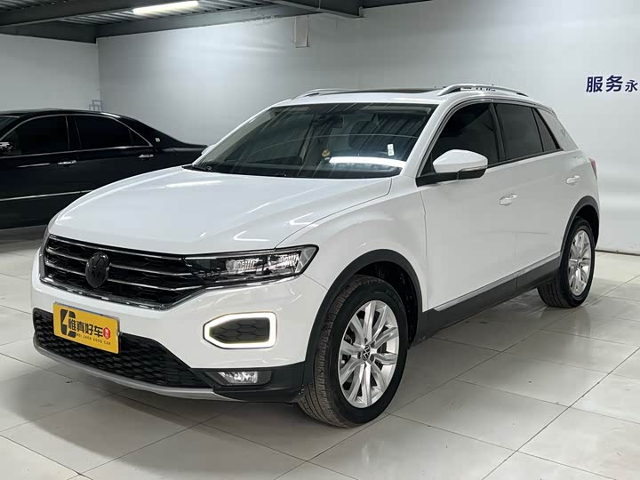 Фото 1 - Volkswagen T-Roc