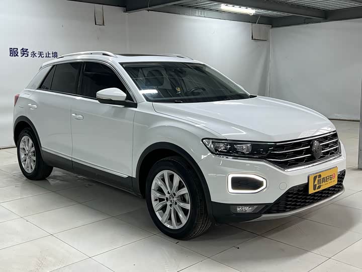 Фото 3 - Volkswagen T-Roc