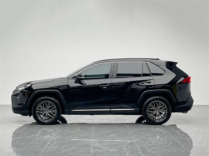 Фото 3 - Toyota Wildlander