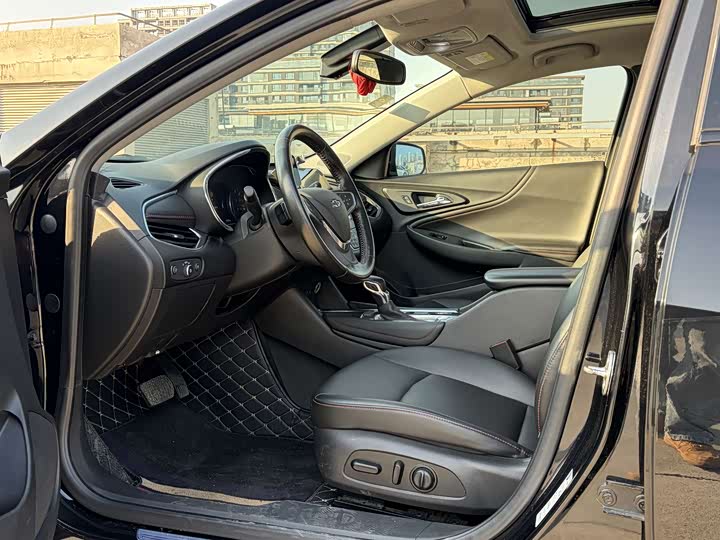 Фото 7 - Chevrolet Malibu XL