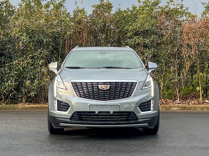 Фото 2 - Cadillac XT5