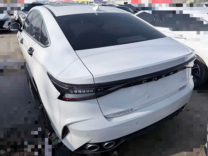 Фото 7 - Chery Arrizo 8