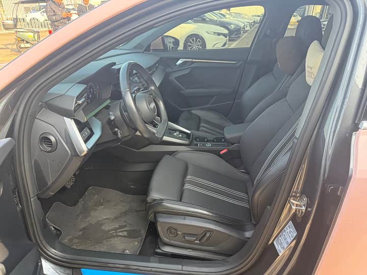 Фото 9 - Audi A3