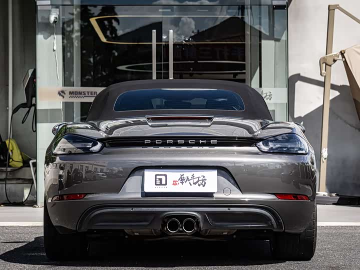 Фото 3 - Porsche 718