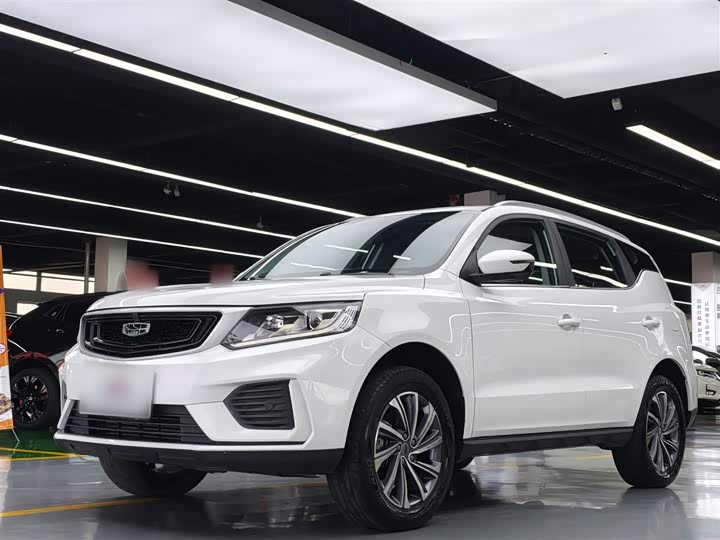 Фото 1 - Geely Vision X6