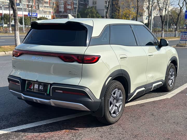 Фото 5 - BYD Yuan Up