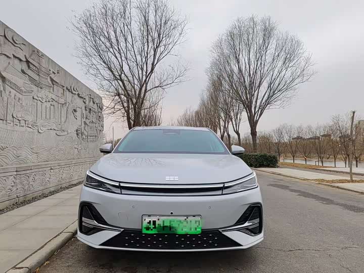 Фото 2 - Geely Galaxy A7