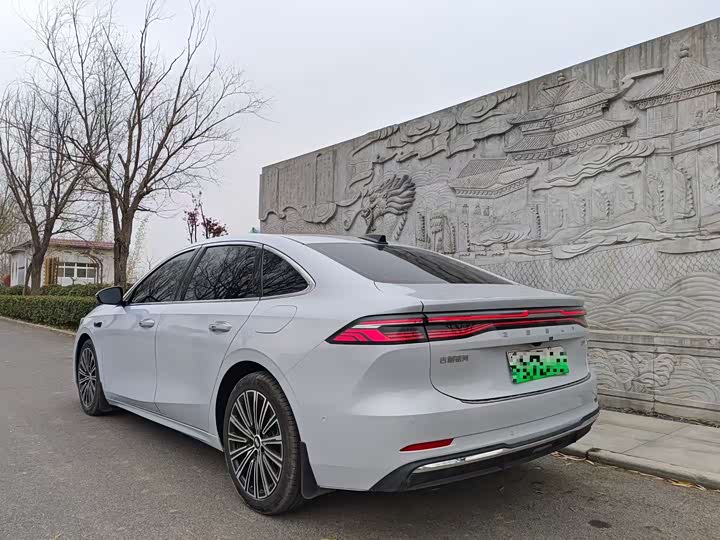 Фото 7 - Geely Galaxy A7
