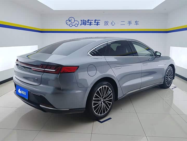 Фото 3 - BYD Han