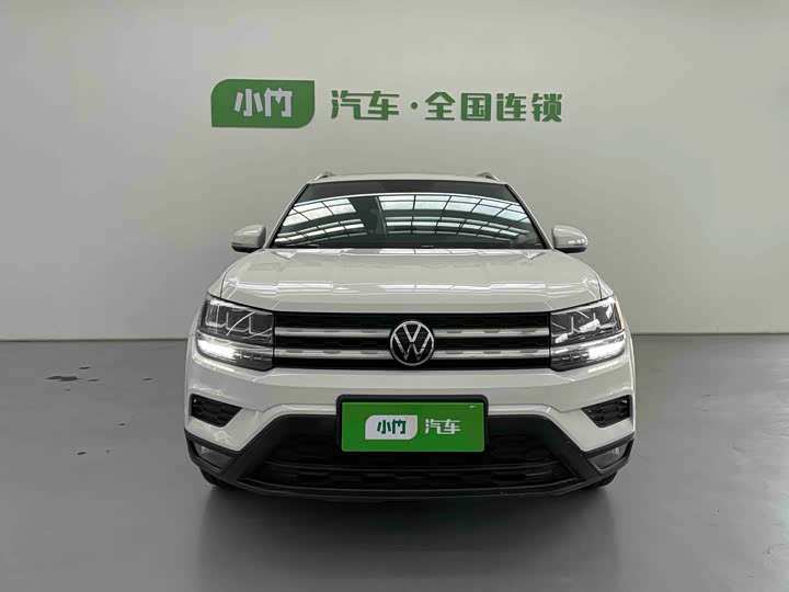 Фото 2 - Volkswagen Tharu