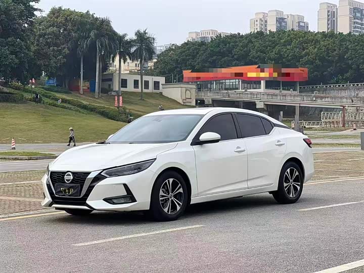 Фото 1 - Nissan Sylphy