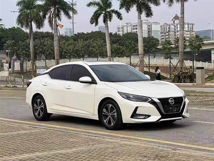 Фото 4 - Nissan Sylphy
