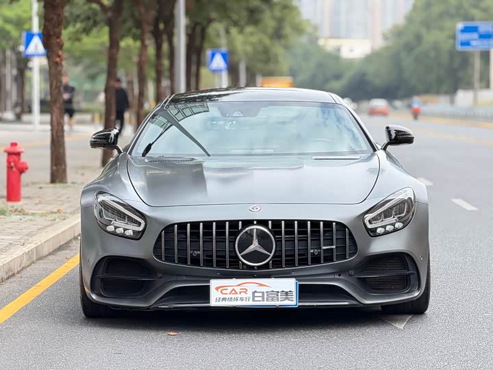 Фото 2 - Mercedes-Benz AMG GT