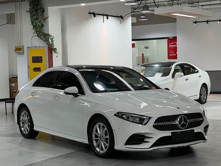 Фото 3 - Mercedes-Benz A-Class