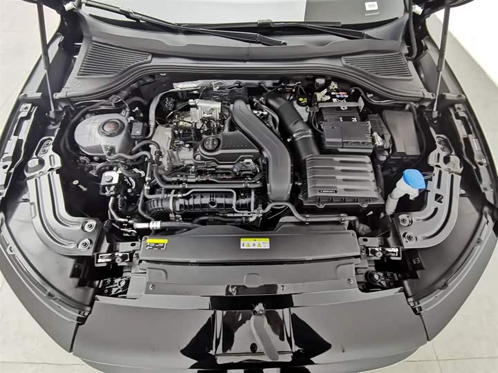 Фото 6 - Volkswagen Magotan