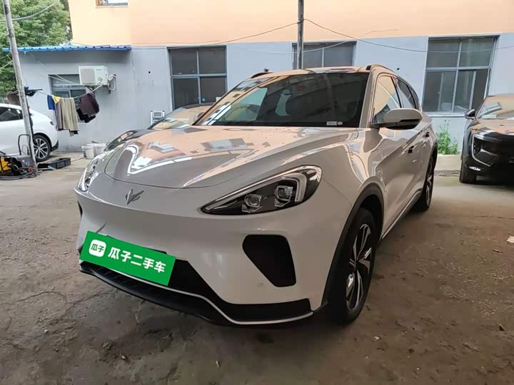 Фото 2 - BAIC Arcfox Alpha T